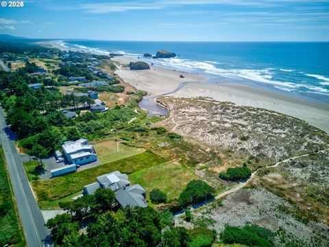3446 BEACH LOOP DR Bandon OR 97411
