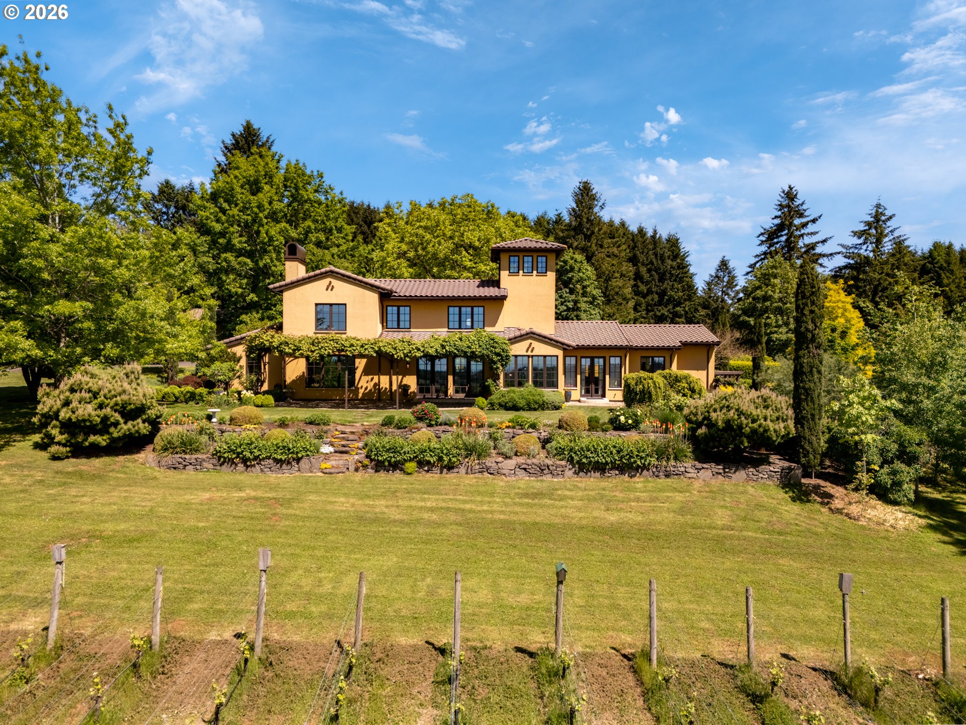 17001 NE FAIRVIEW DR