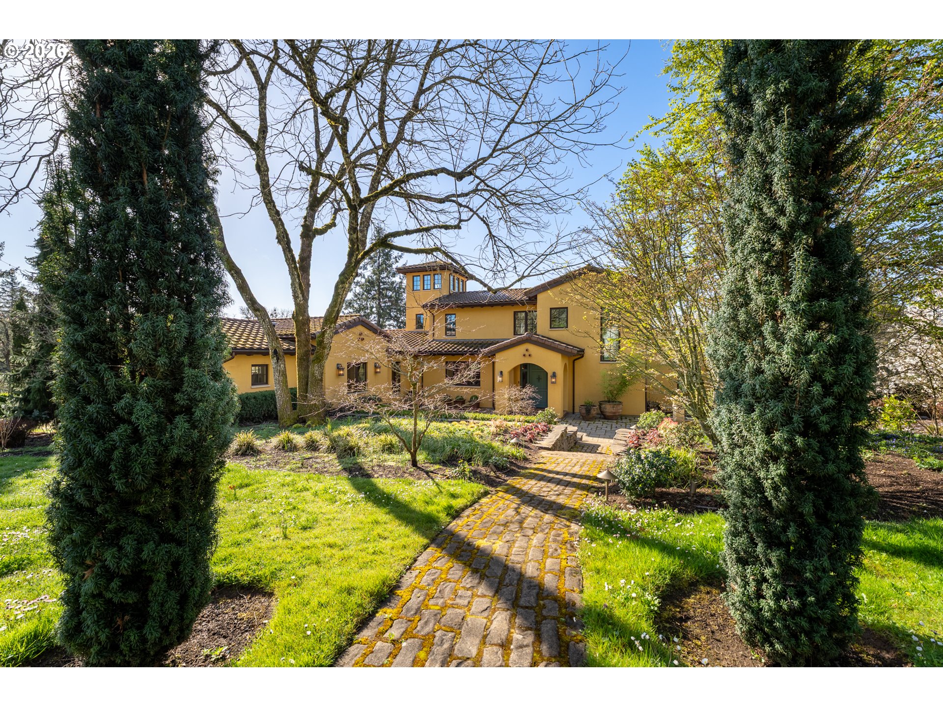 17001 NE FAIRVIEW DR