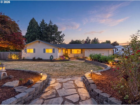 Featured picture for the property 503541151