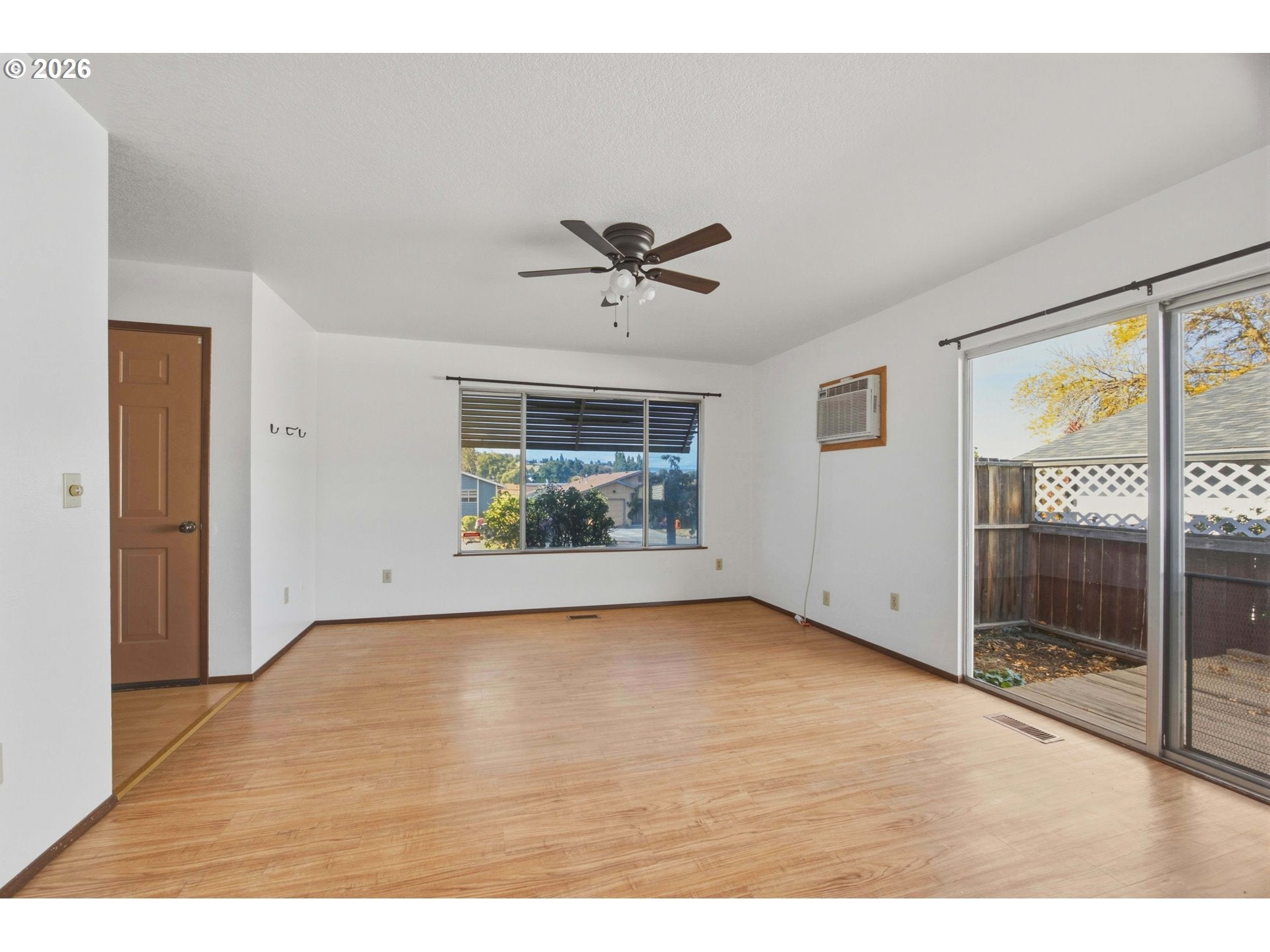 632 SHERMAN DR