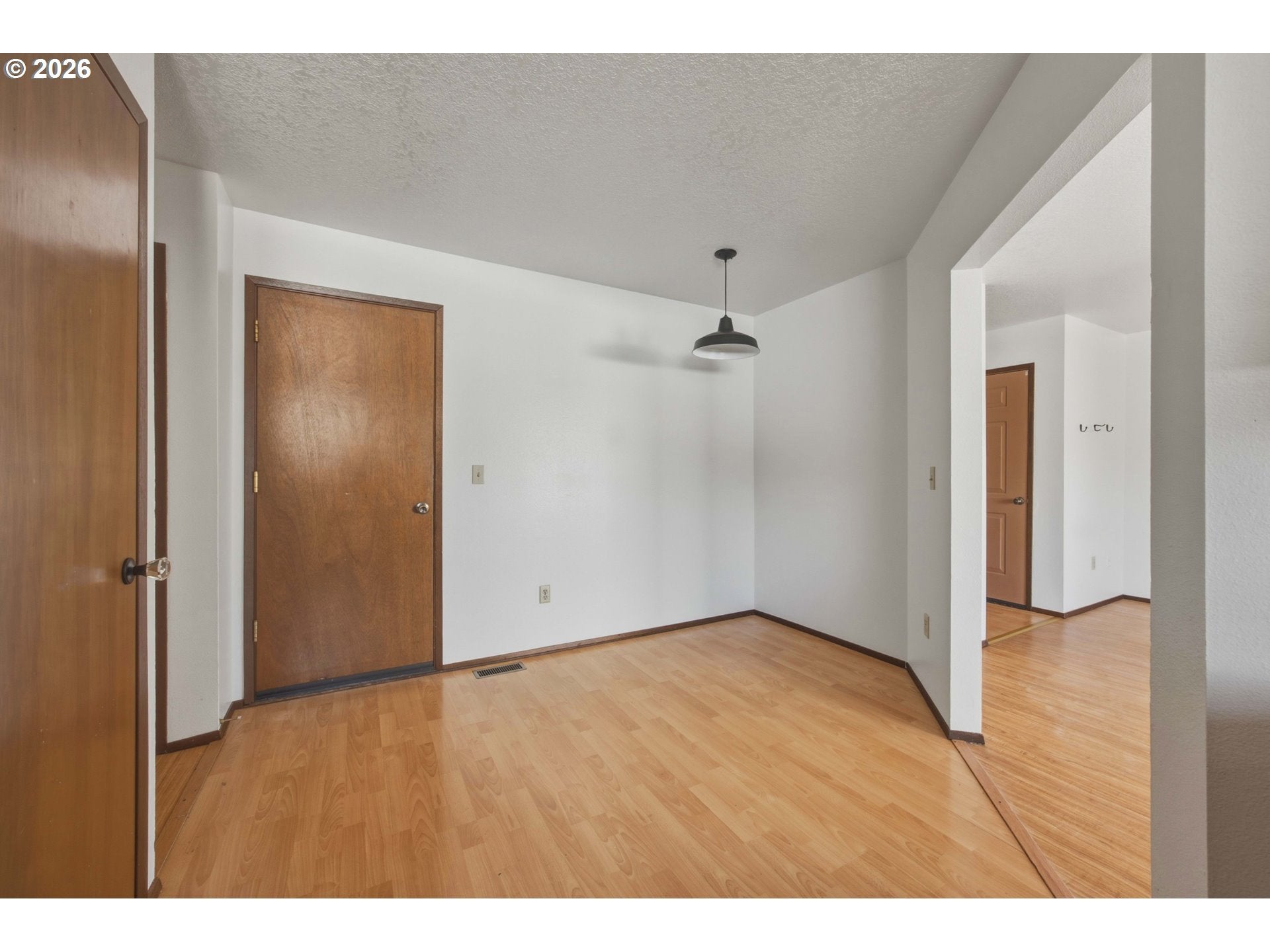 632 SHERMAN DR