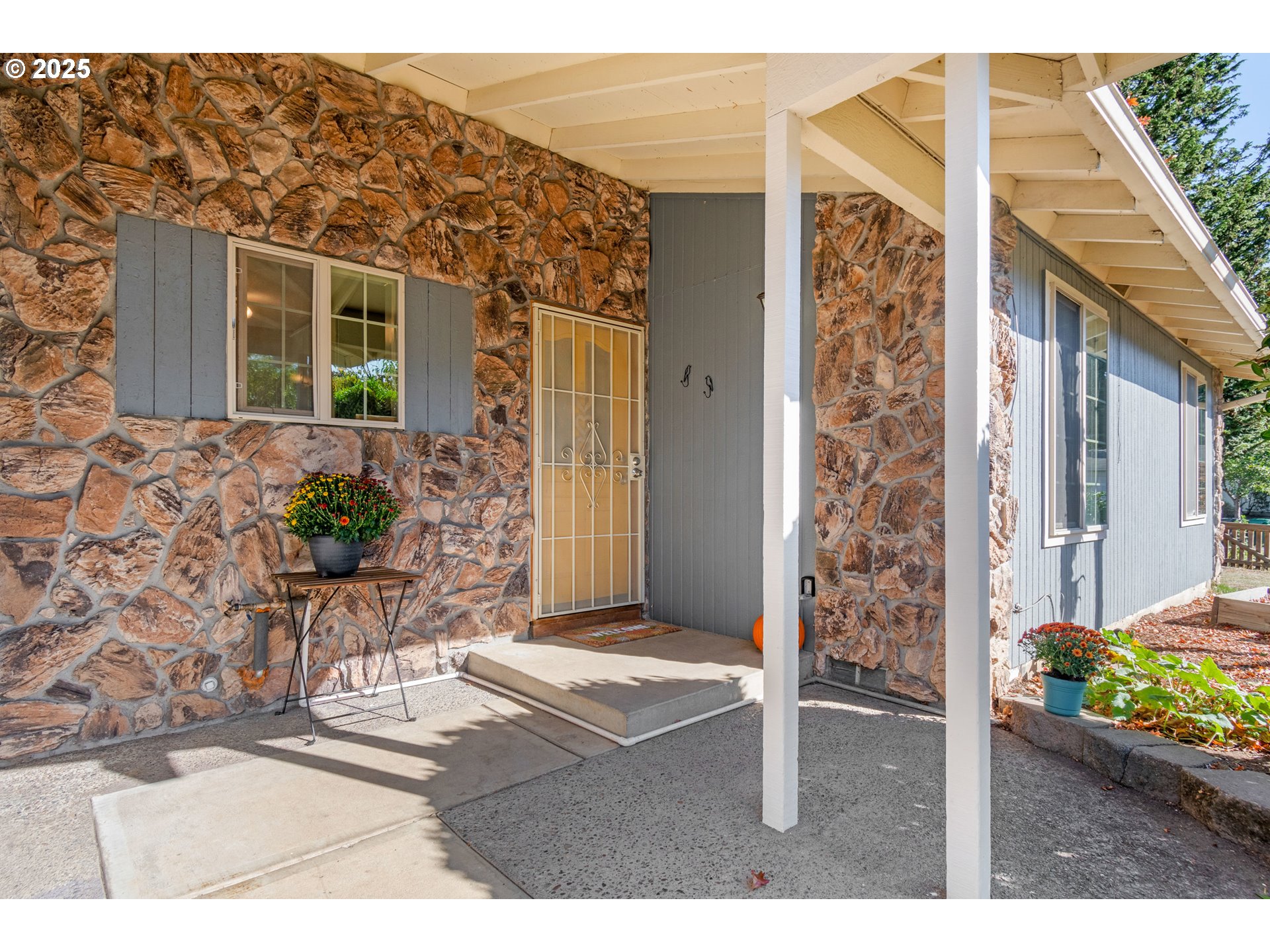 2245 PRINCETON DR