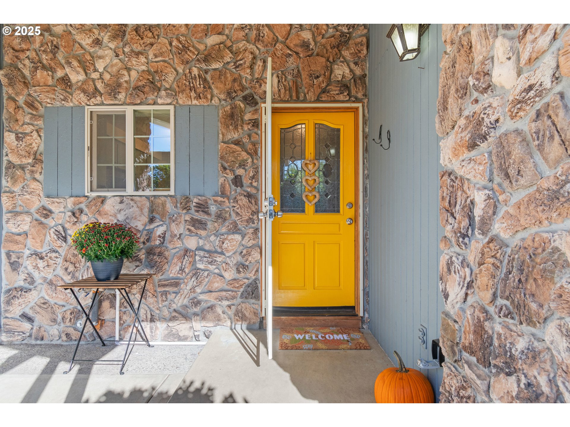 2245 PRINCETON DR