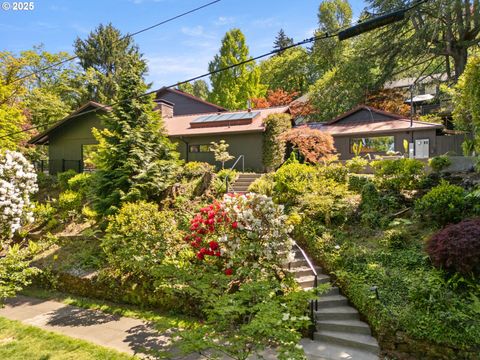 2930 NW QUIMBY ST Portland OR 97210