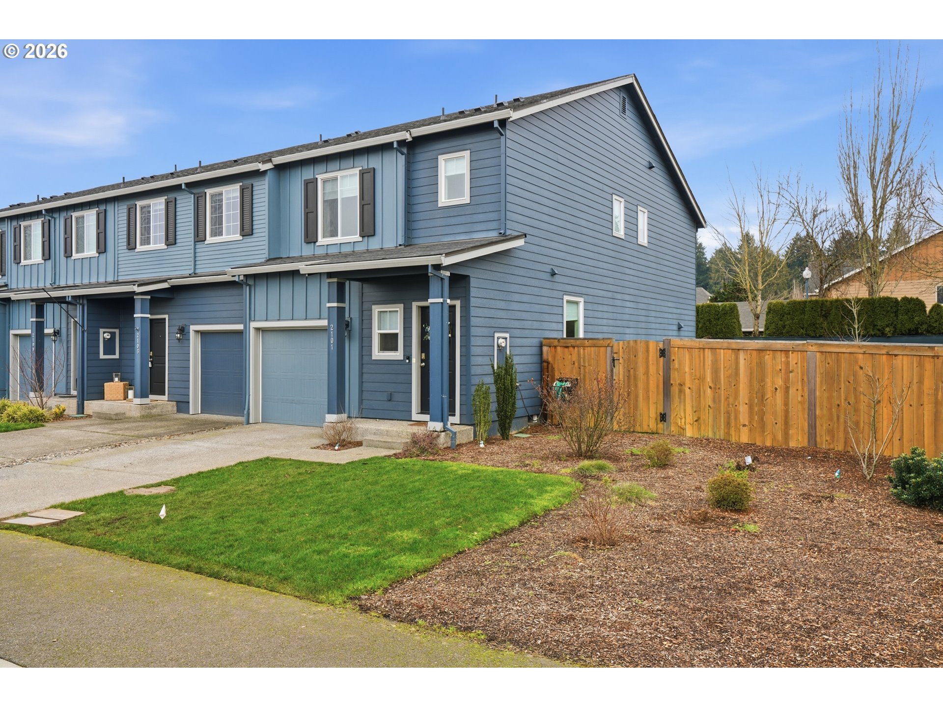 Photo 1 of 29 — 2101 NE 118TH PL, Vancouver, WA 98684