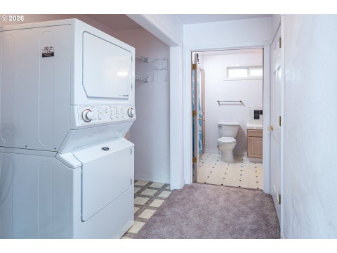 Tiny photo for 115 S 3rd St, Creswell, OR 97426 (MLS # 210527120)