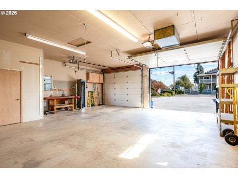 Tiny photo for 115 S 3rd St, Creswell, OR 97426 (MLS # 210527120)