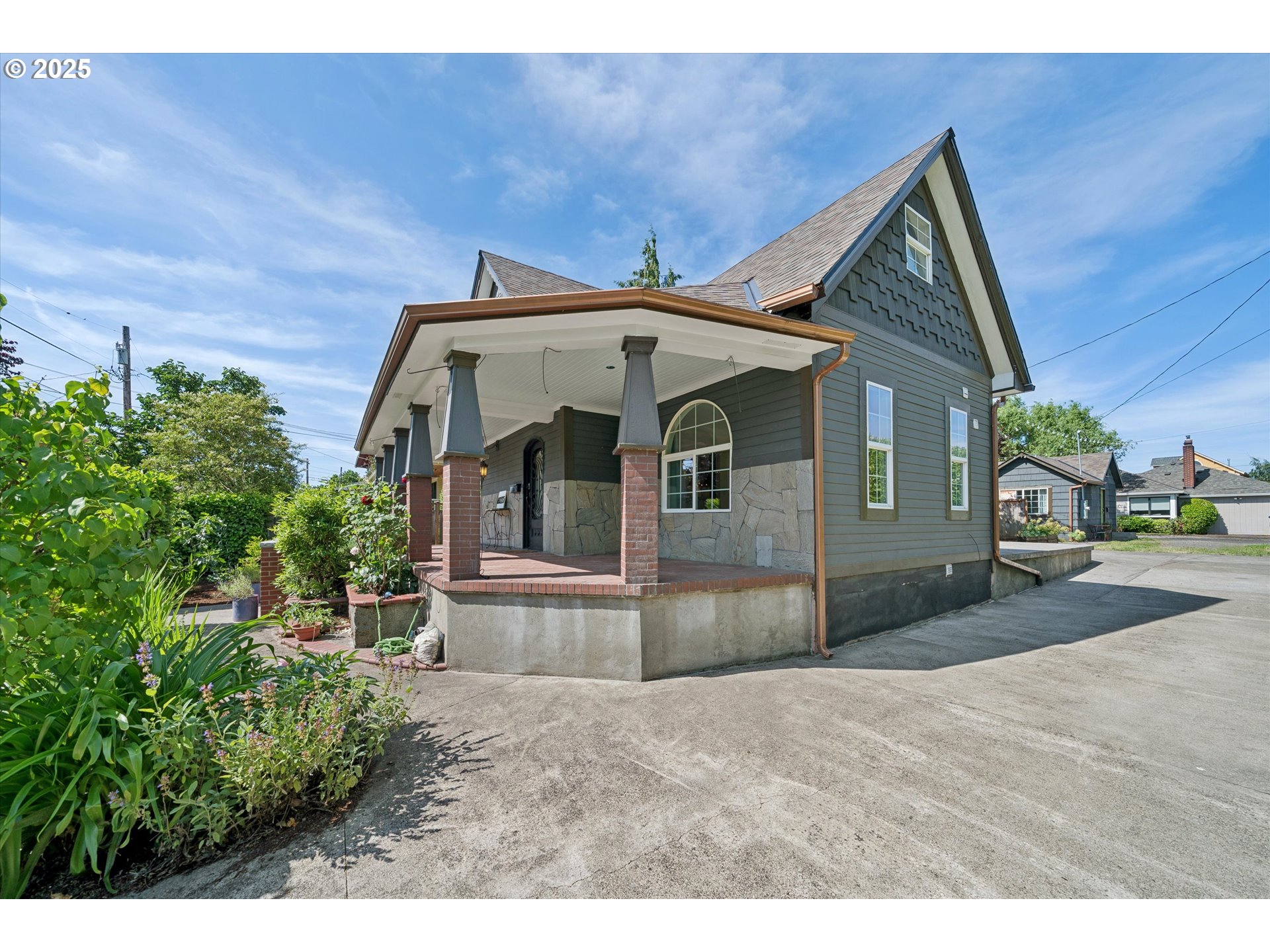 6035 NE 9TH AVE