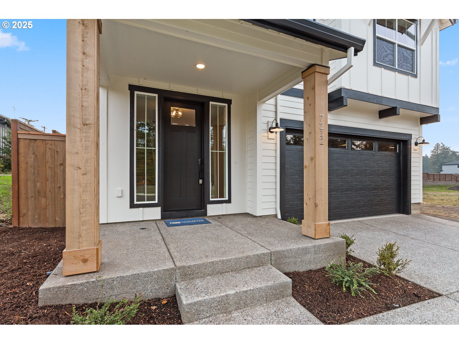 7212 SW Windflower ST