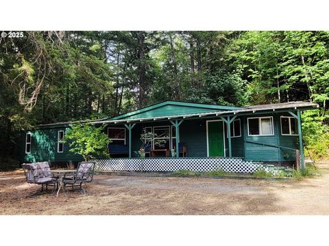 1097 LEES CREEK RD Myrtle Creek OR 97457