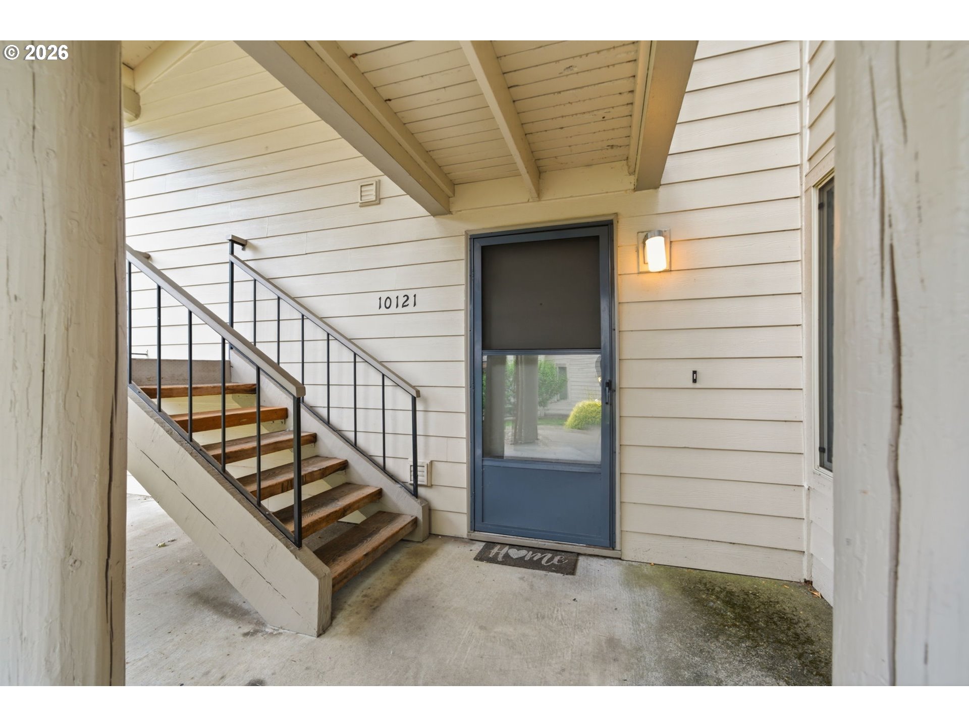 10121 SW TRAPPER TER