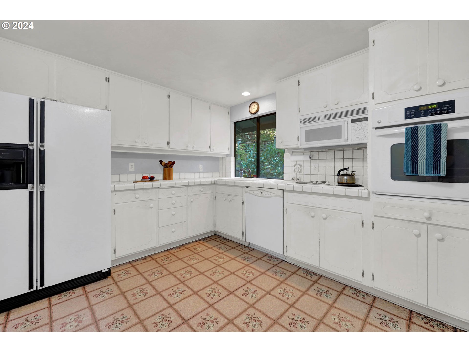 Eugene, Oregon 97405, United States, 3 Bedrooms Bedrooms, ,2 BathroomsBathrooms,Residential,Active,101096