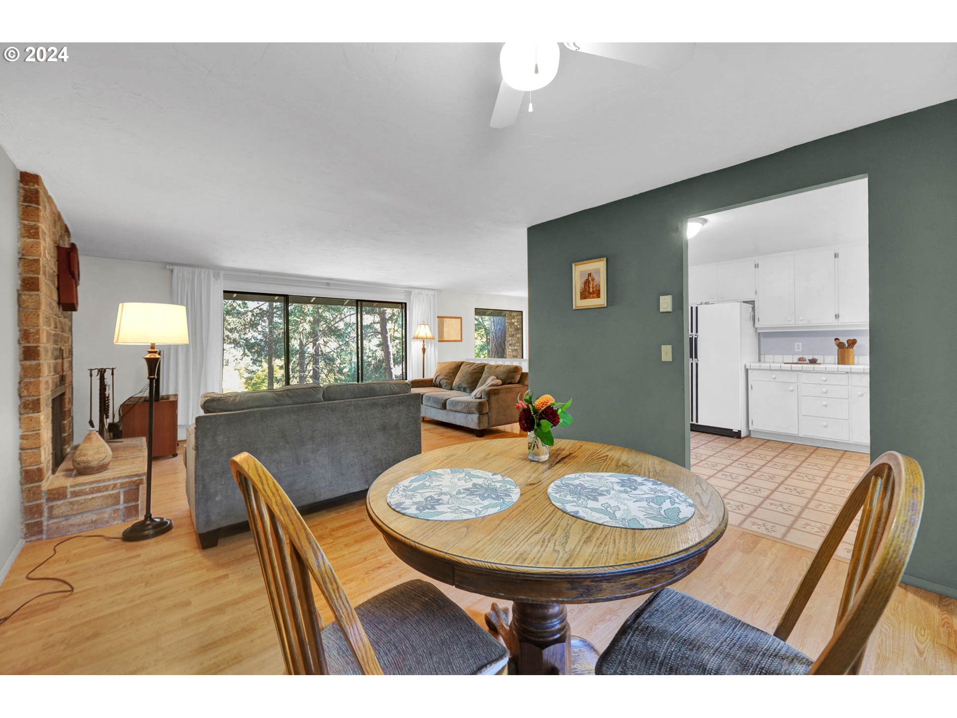 Eugene, Oregon 97405, United States, 3 Bedrooms Bedrooms, ,2 BathroomsBathrooms,Residential,Active,101096