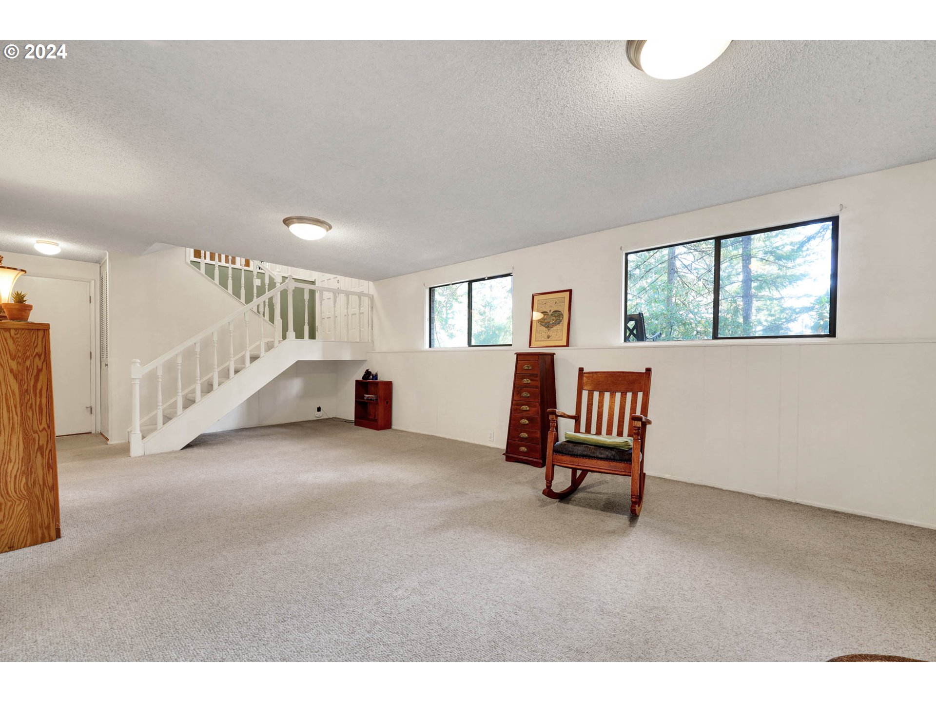 Eugene, Oregon 97405, United States, 3 Bedrooms Bedrooms, ,2 BathroomsBathrooms,Residential,Active,101096