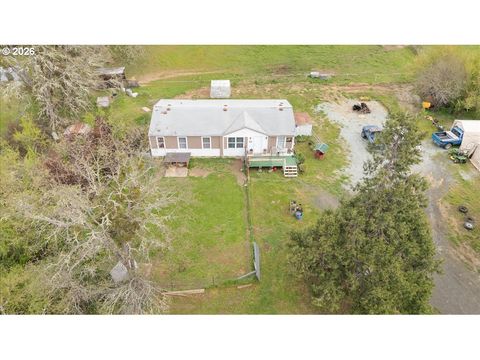 11304 TILLER TRAIL HWY Days Creek OR 97429