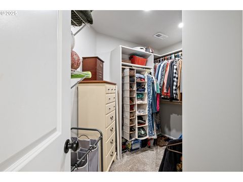 Tiny photo for 368 Hillegas Ave, Creswell, OR 97426 (MLS # 459506977)