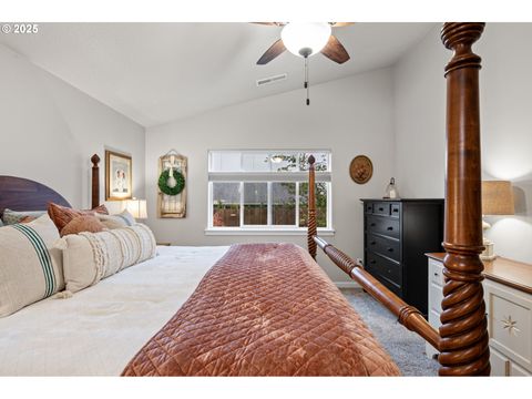 Tiny photo for 368 Hillegas Ave, Creswell, OR 97426 (MLS # 459506977)