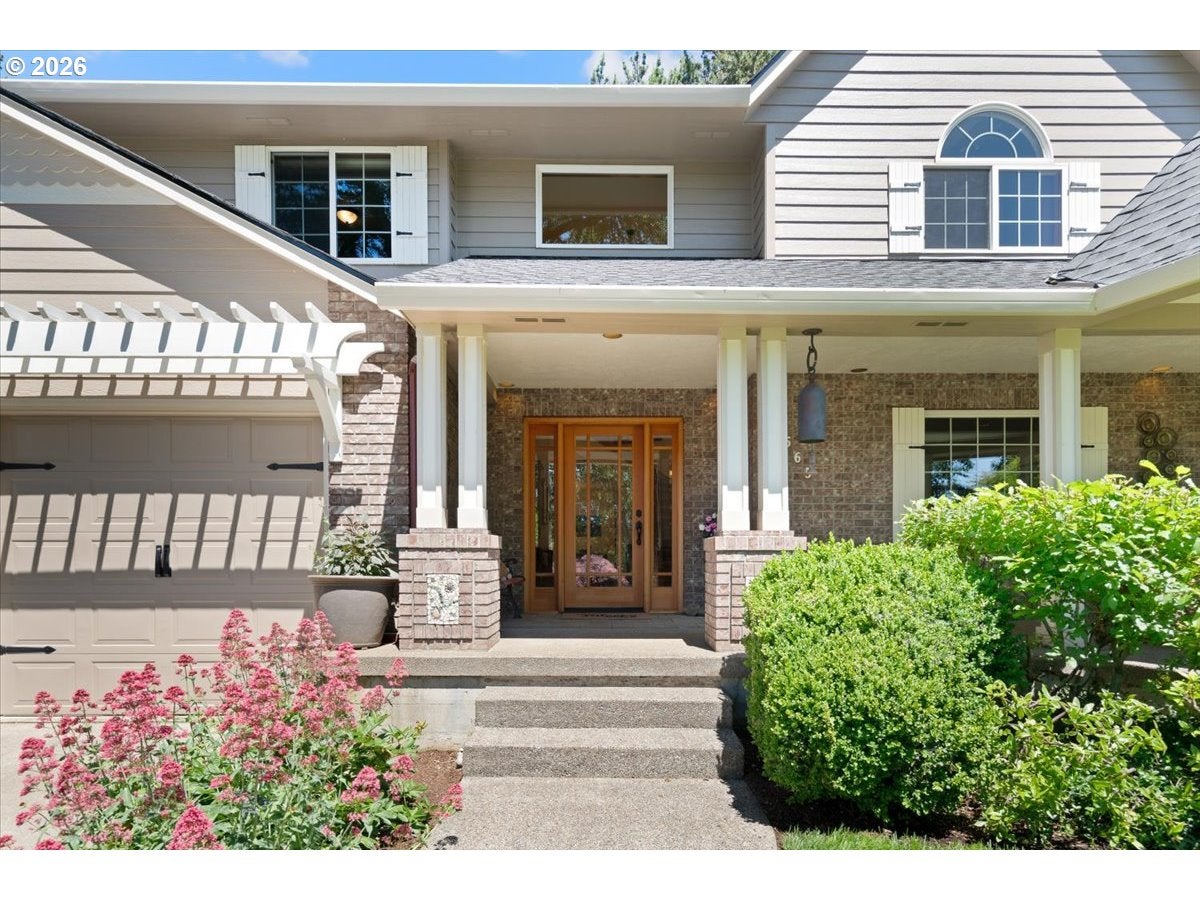 565 SHELOKUM DR