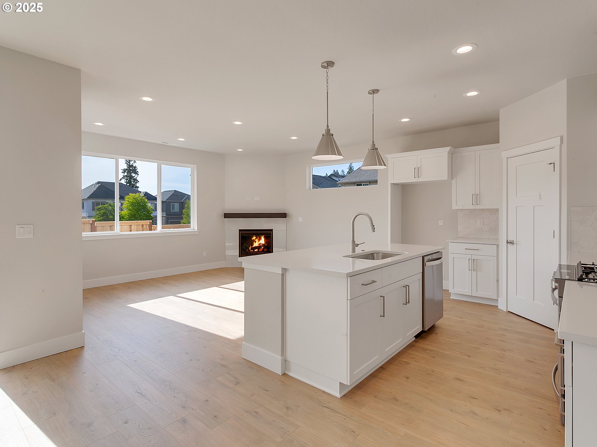 13871 SW 174th LOOP