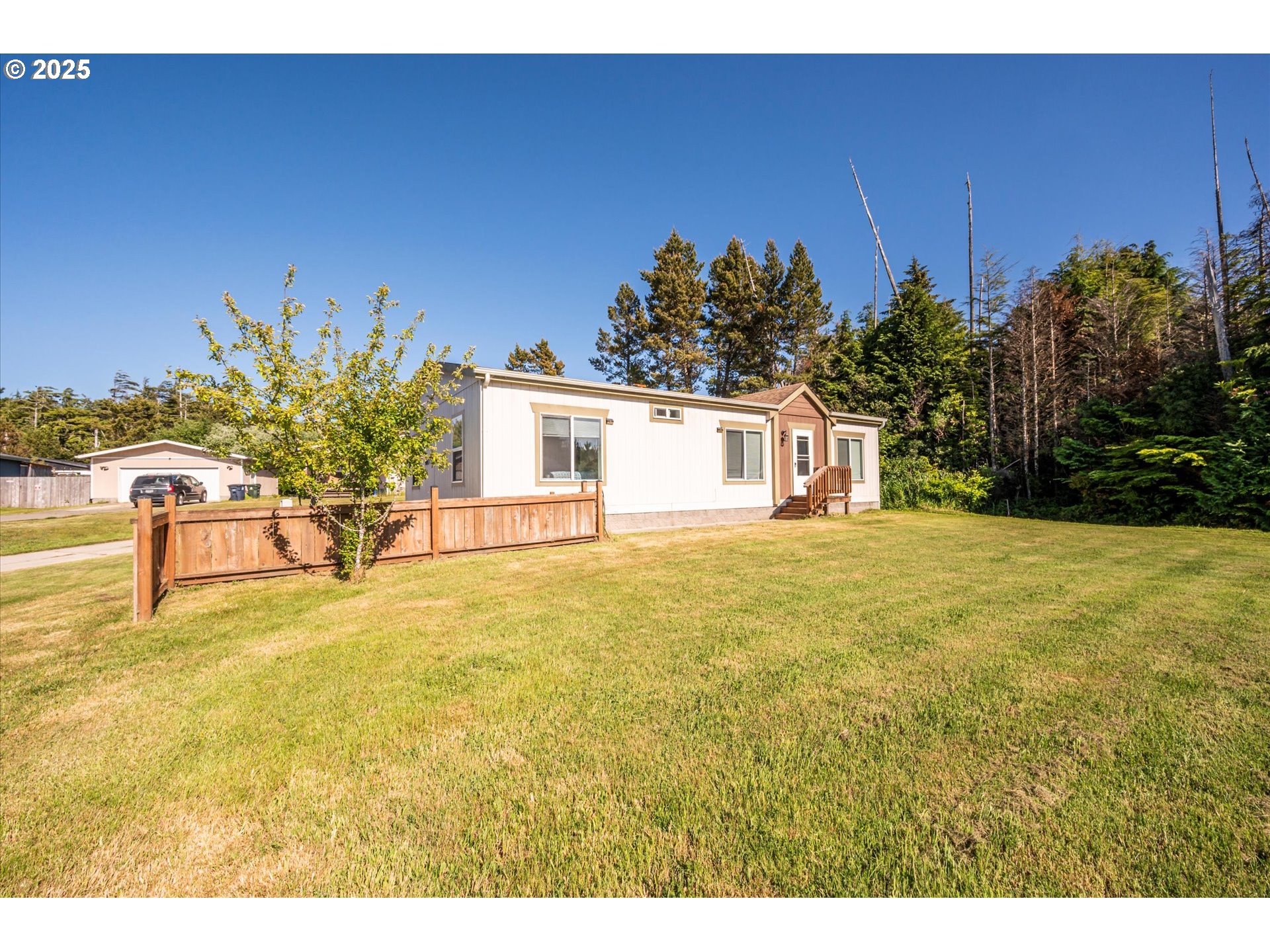 90911 MATTHEW LN