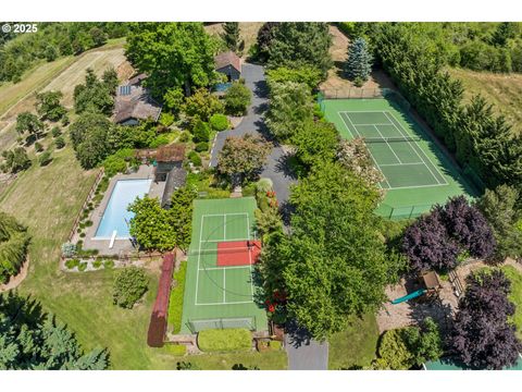 18300 S WHITTEN LN West Linn OR 97068
