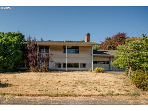Photo of 1815 NE Orchard Ave, McMinnville, OR 97128 (MLS # 188392804)