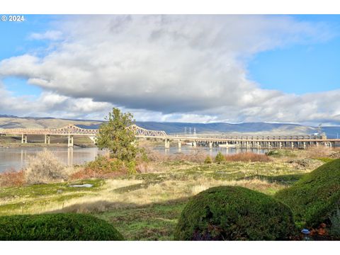 A home in The Dalles