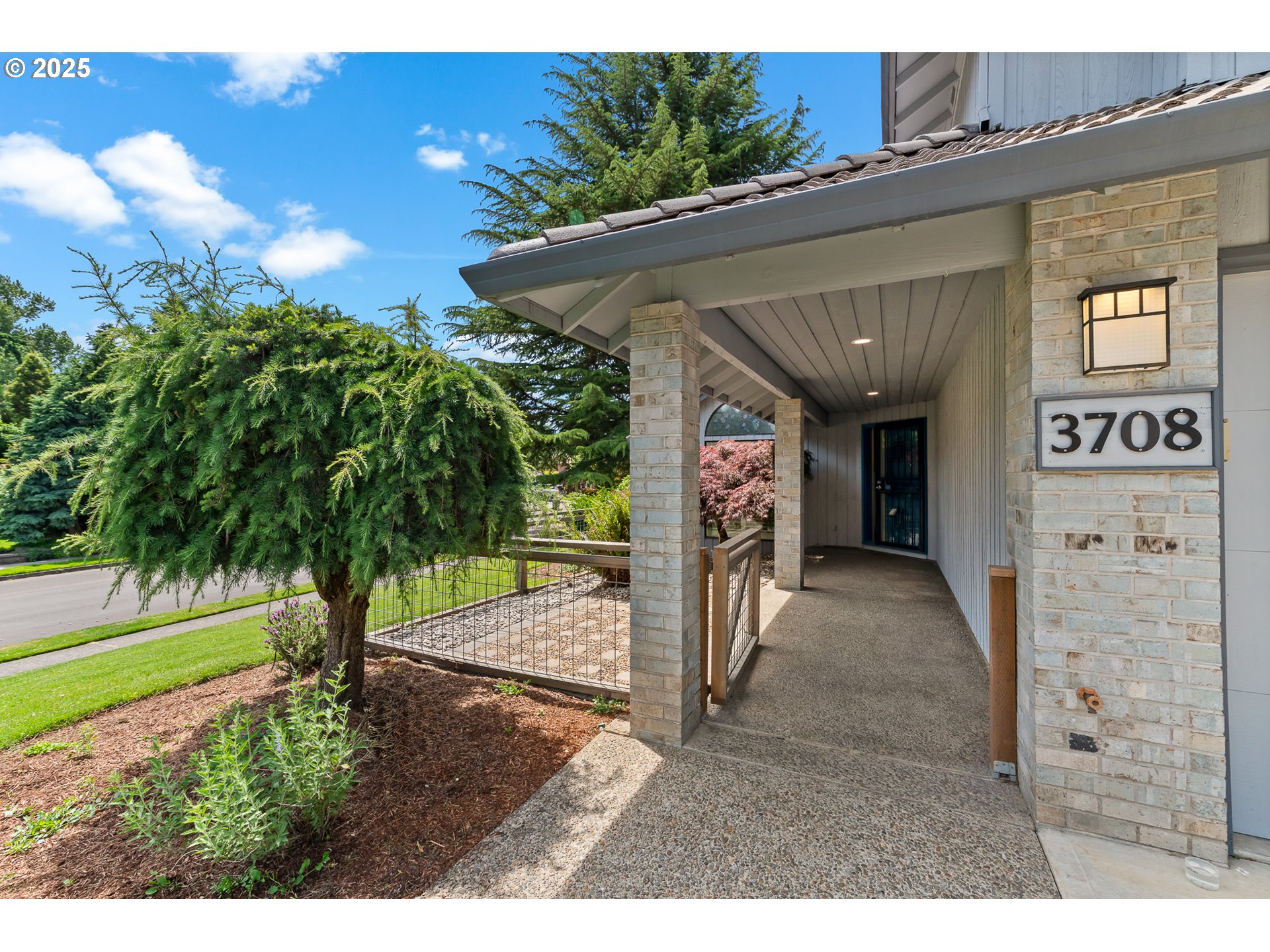 3708 SE 167TH CT