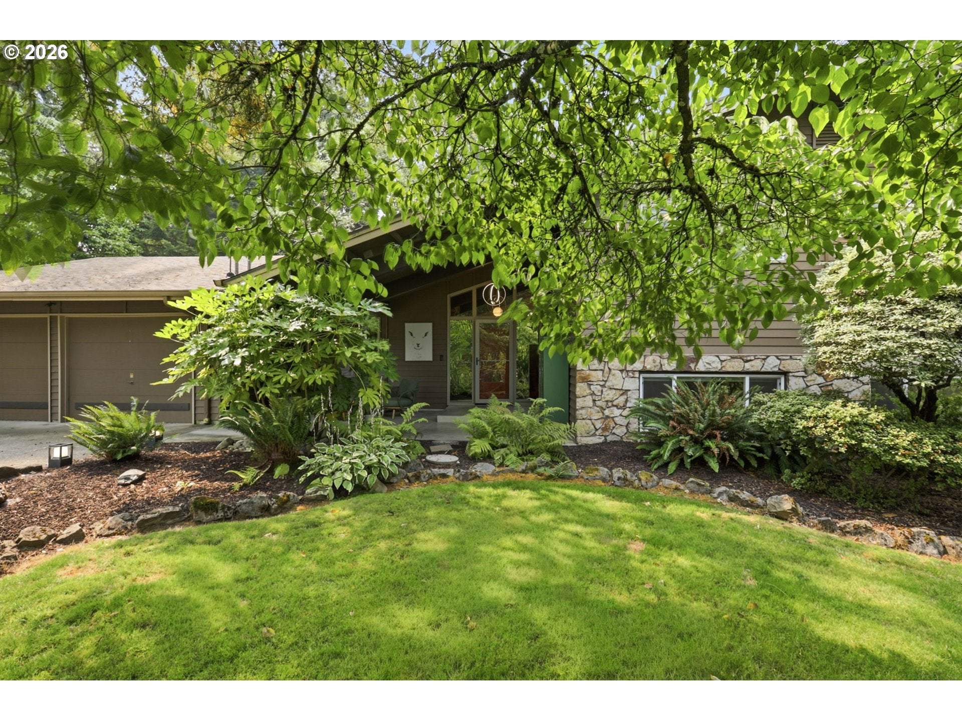 2515 NE 104TH ST