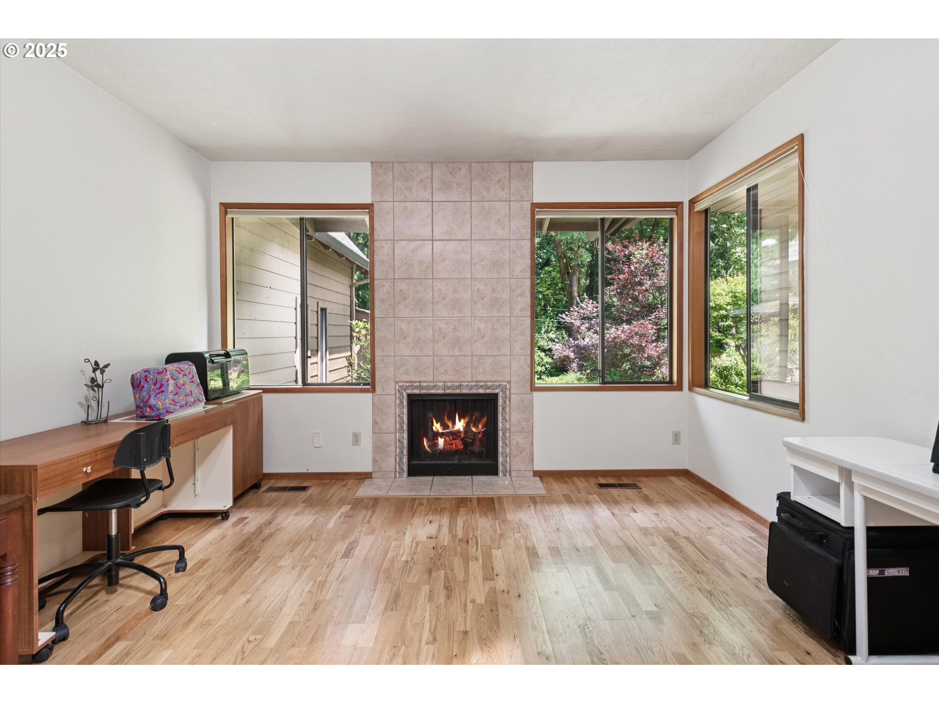 18194 SHADY HOLLOW WAY