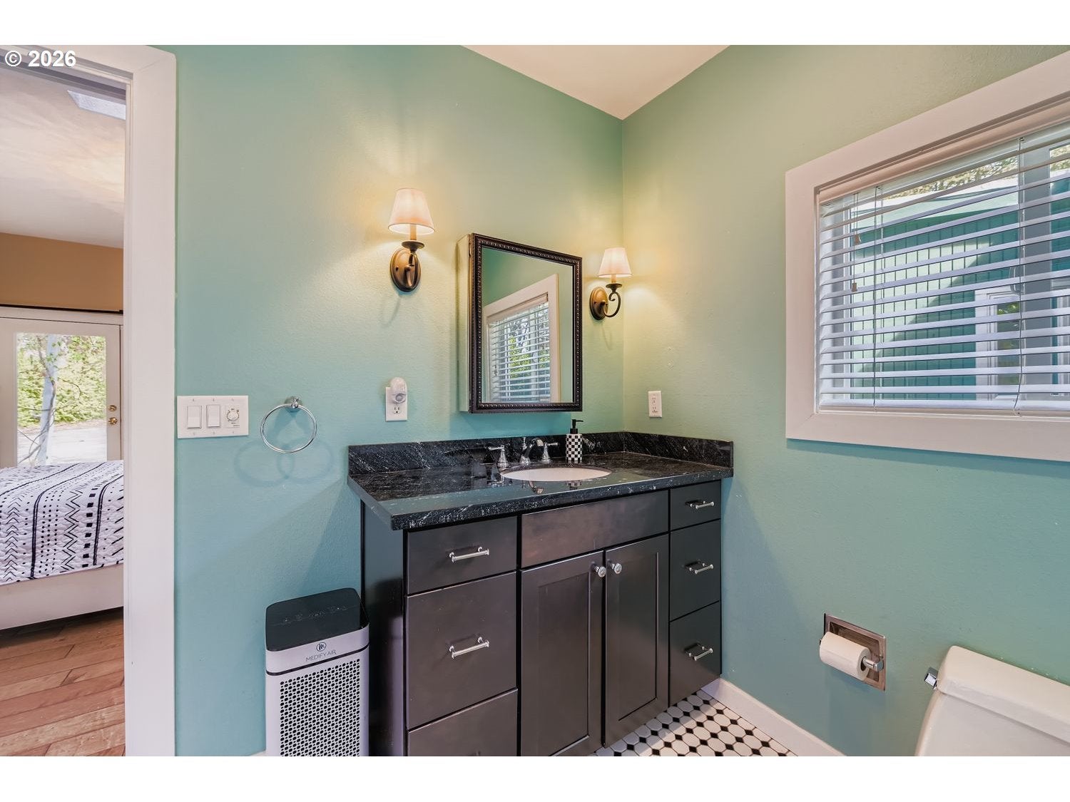 16620 SE Hampshire Ln, Milwaukie, OR, 97267, USA, 5 Bedrooms Bedrooms, ,4 BathroomsBathrooms,Residential,Active,16620 SE Hampshire Ln,636541357