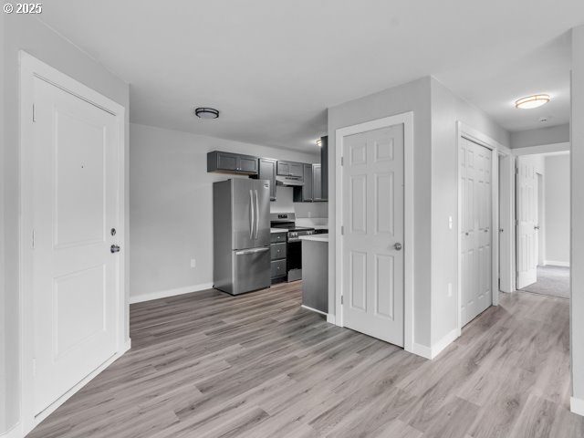 9257 SE CLINTON ST 404