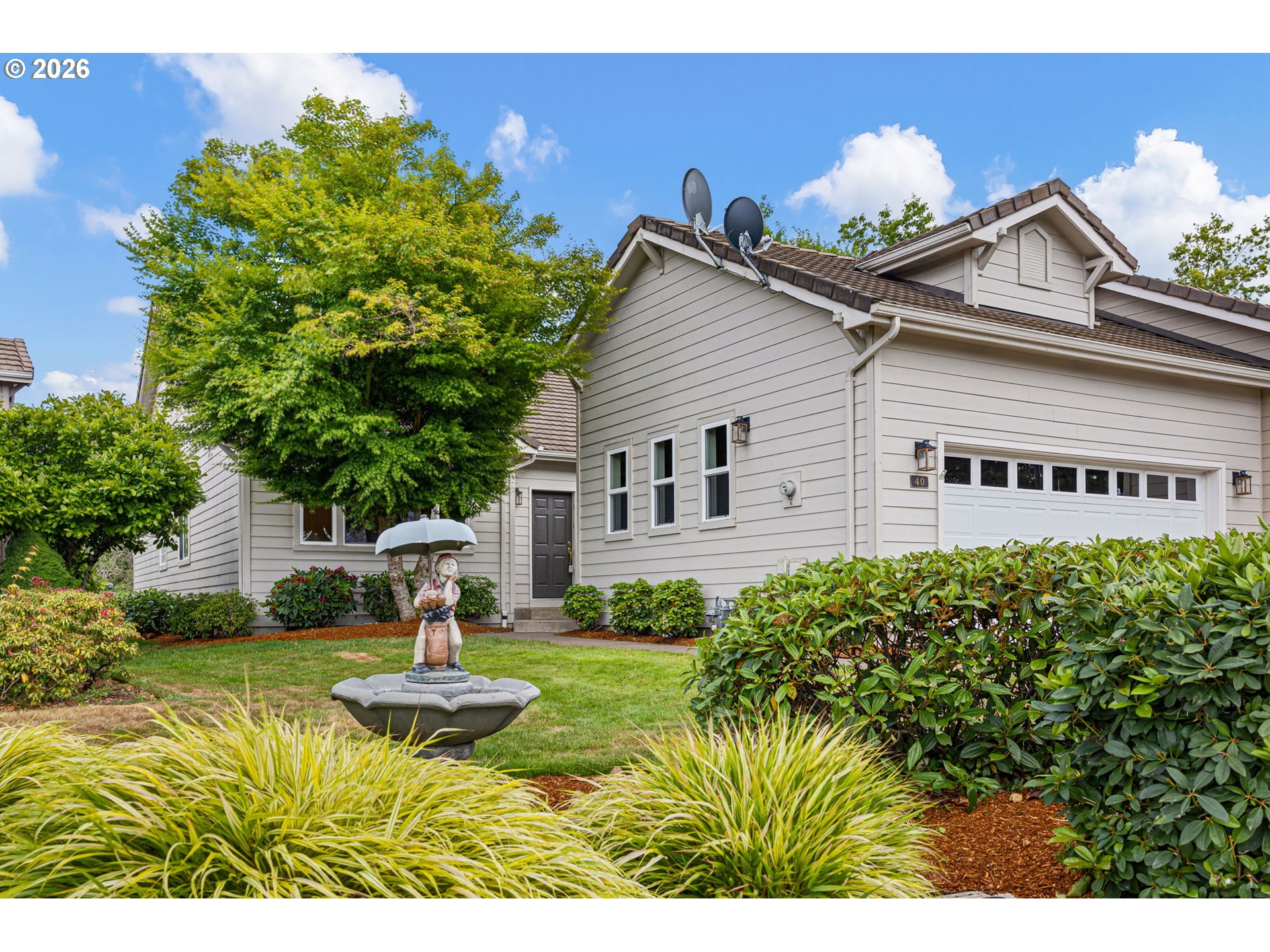 40 MAGNOLIA DR