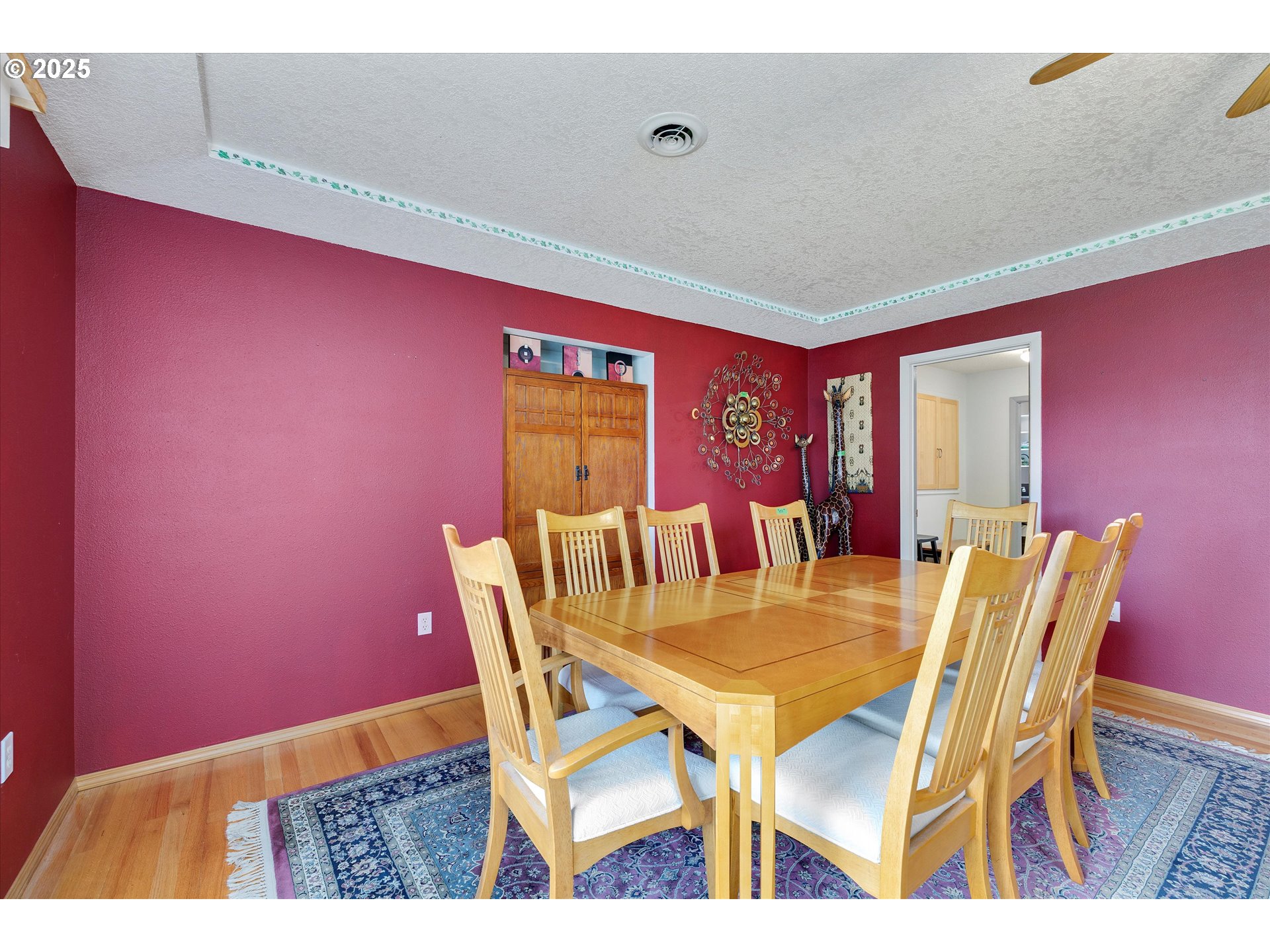 184 NE 10TH AVE
