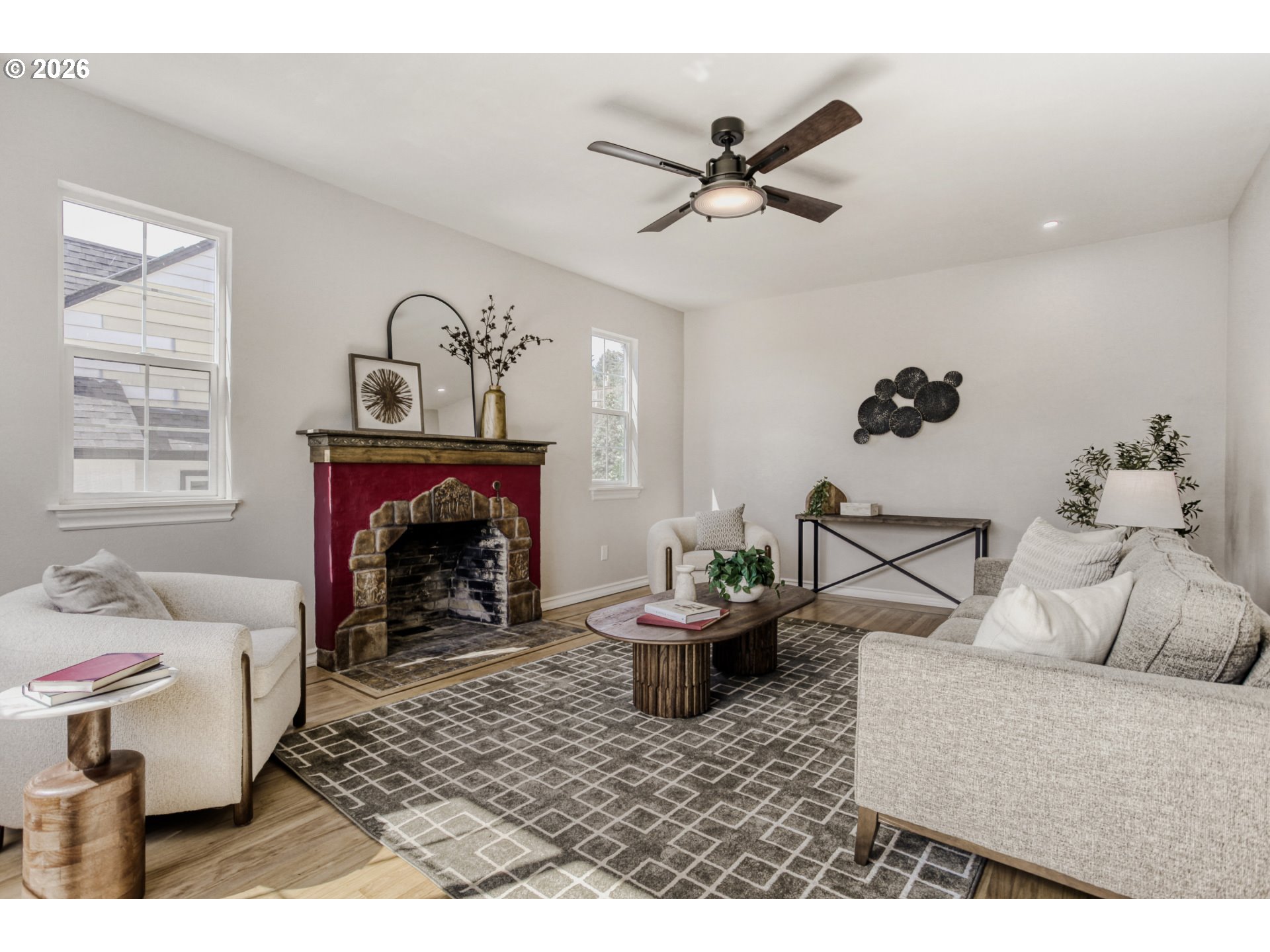 3235 NE Klickitat ST