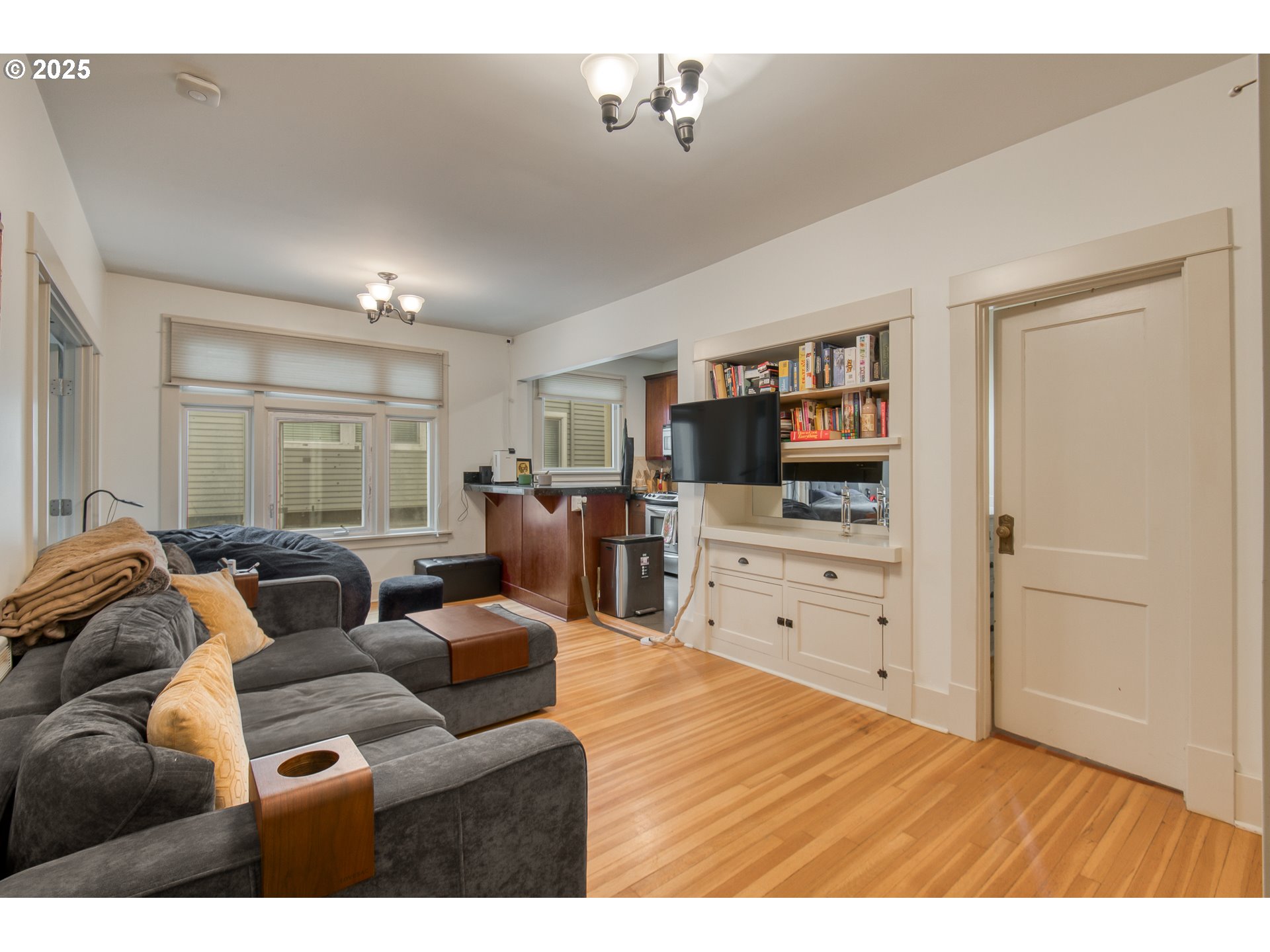 654 SW GRANT ST 304
