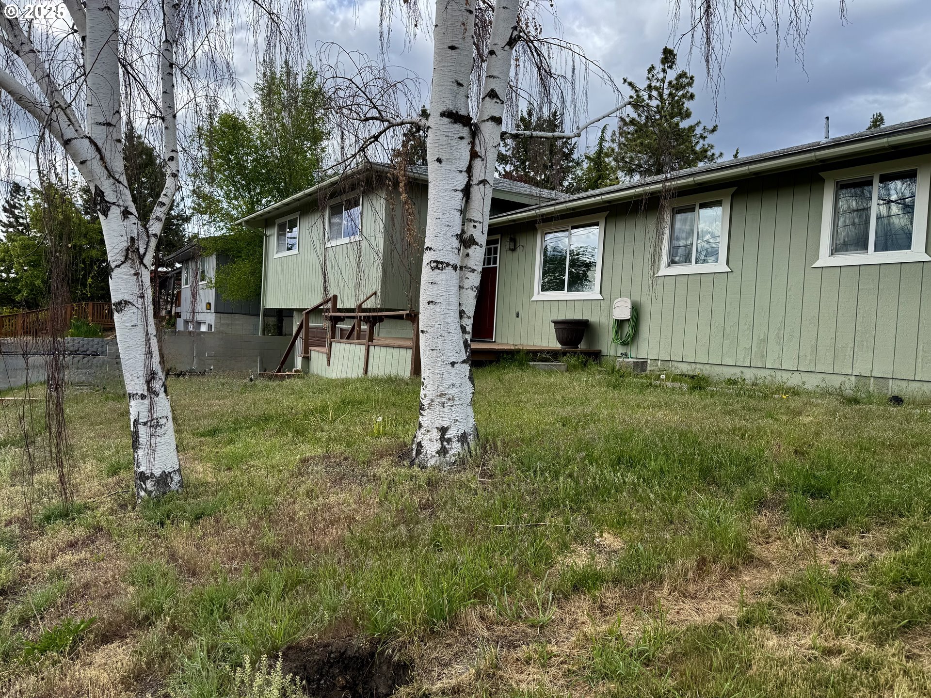 1903 N ELDORADO AVE