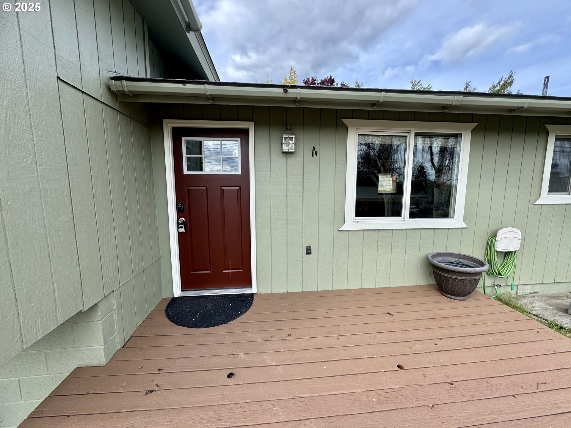1903 N ELDORADO AVE