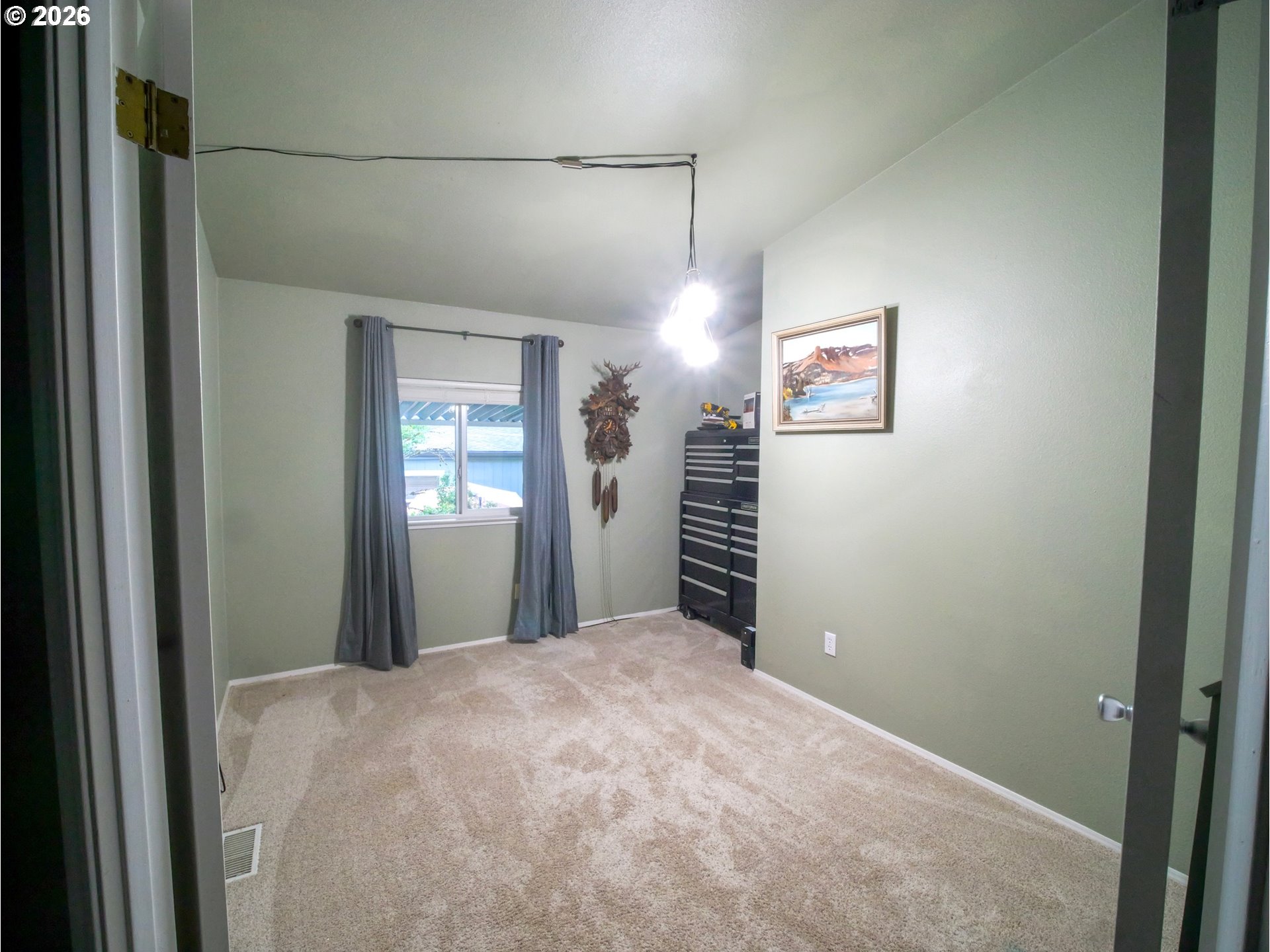18021 COUNTRY VILLAGE DR