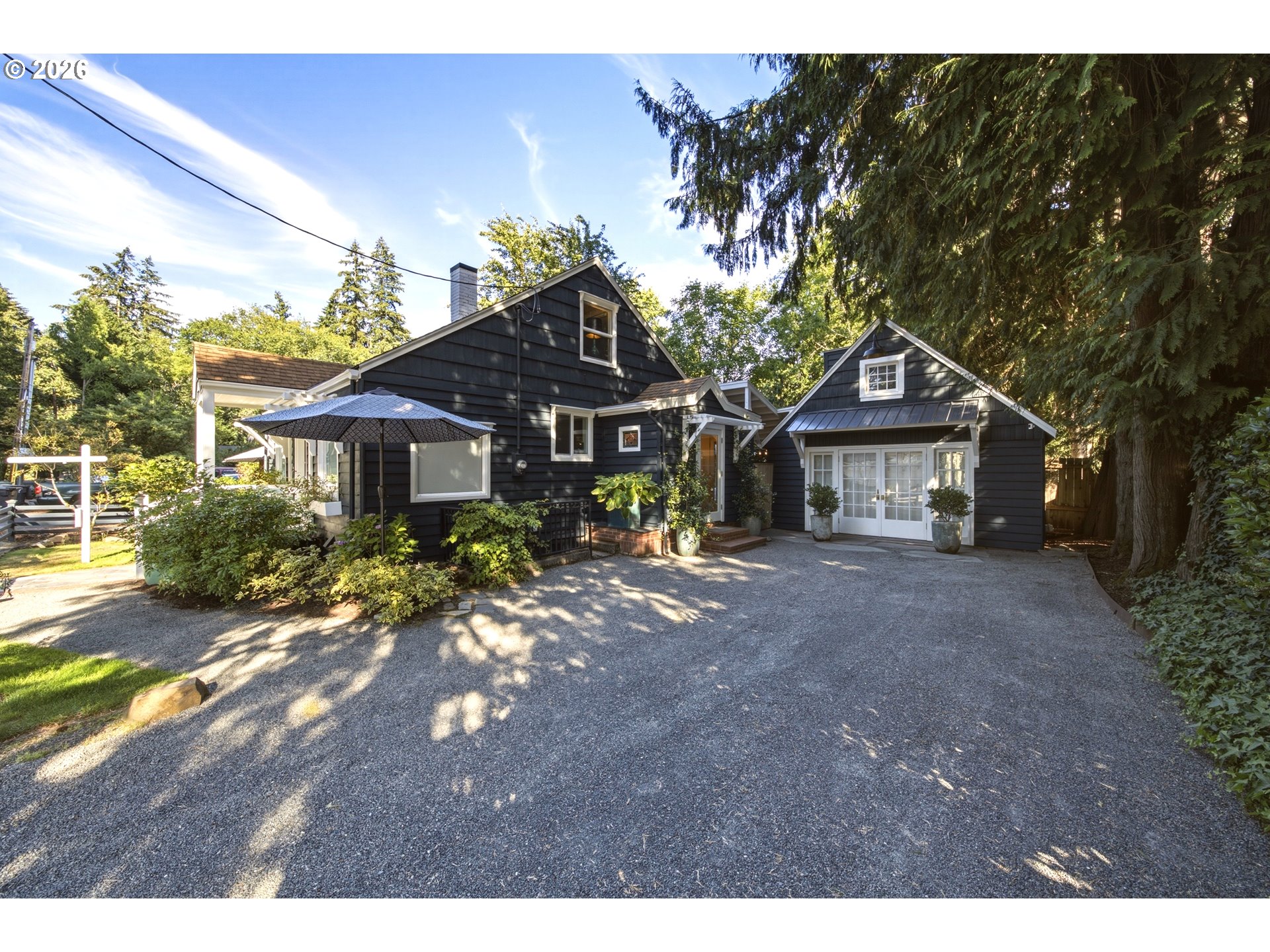 4428 SUNSET DR