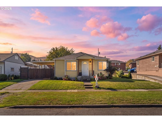 1720 E 9TH ST, THE DALLES, OR 97058 - Image 8b4c85c54660953b3c8ca933ebd5feea/2597058836