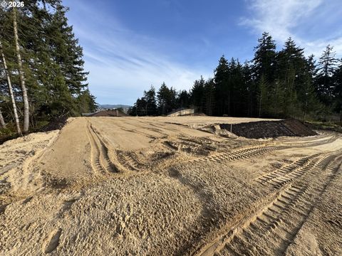 2588 MONTANA ST North Bend OR 97459