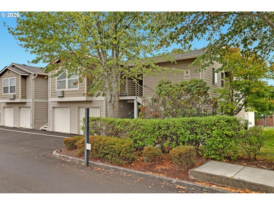 15052 NW CENTRAL DR APT 901, PORTLAND, OR 97229 - Image 8b65ef0f91ea93353266e7727e1fae1a/657133087