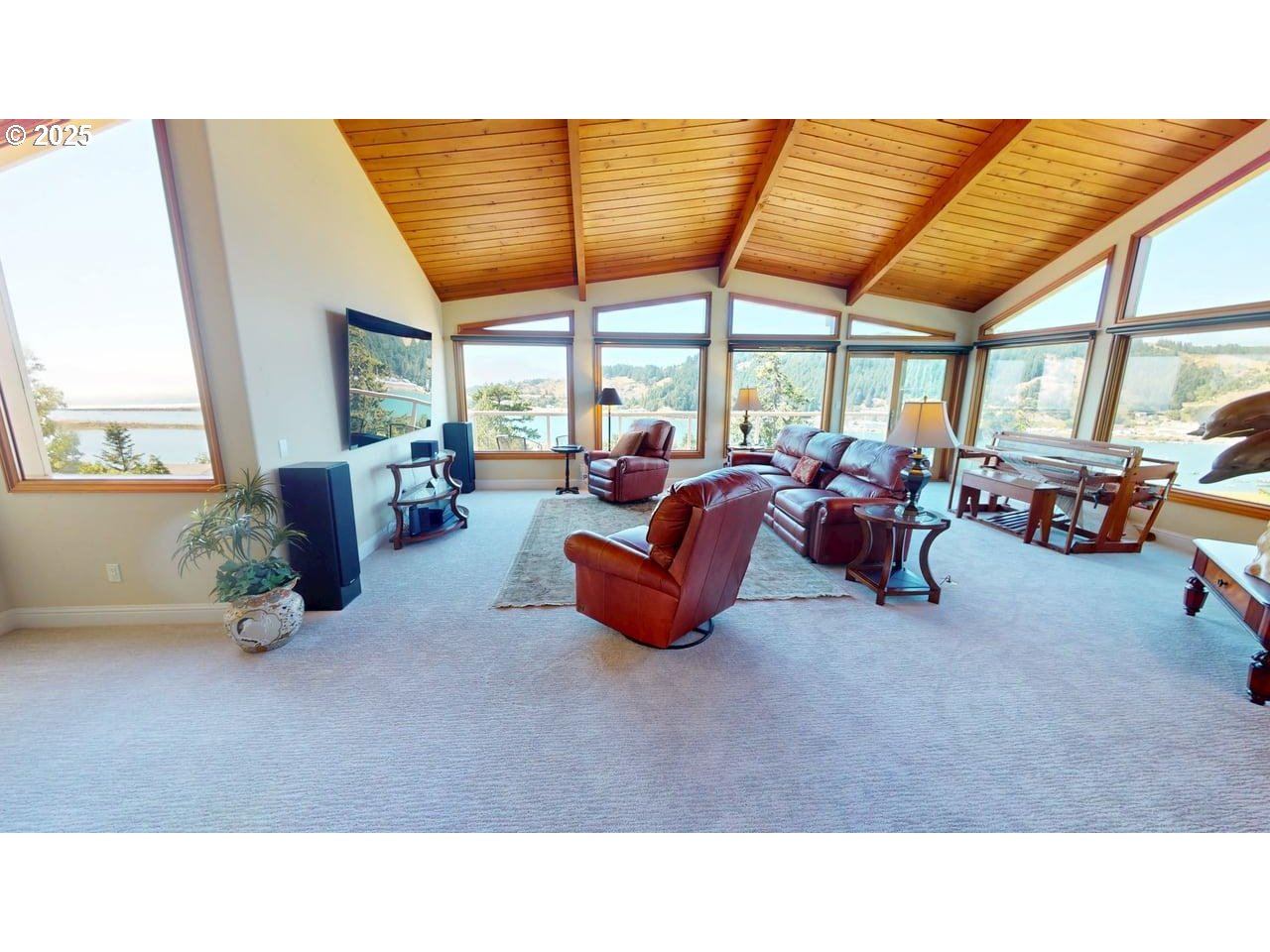 94418 TOM CAT HILL RD