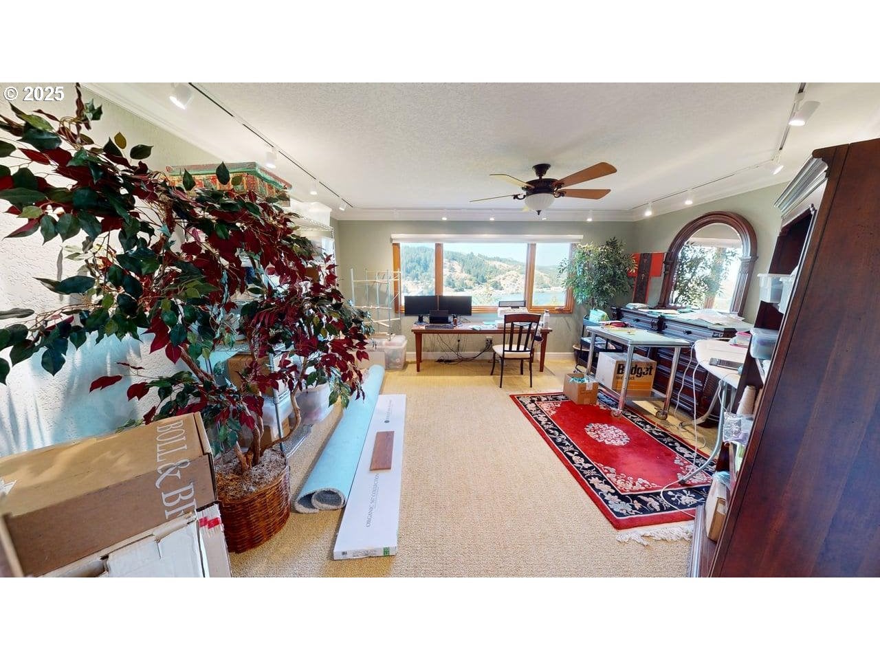 94418 Tom Cat Hill Rd, Gold Beach, OR, 97444, USA, 4 Bedrooms Bedrooms, ,3 BathroomsBathrooms,Residential,Active,94418 Tom Cat Hill Rd,471731857