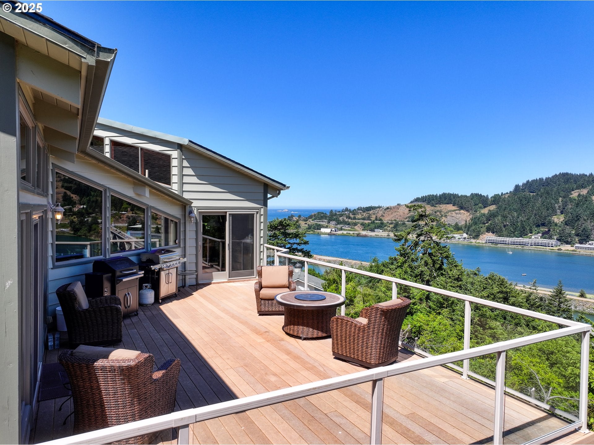 94418 Tom Cat Hill Rd, Gold Beach, OR, 97444, USA, 4 Bedrooms Bedrooms, ,3 BathroomsBathrooms,Residential,Active,94418 Tom Cat Hill Rd,471731857