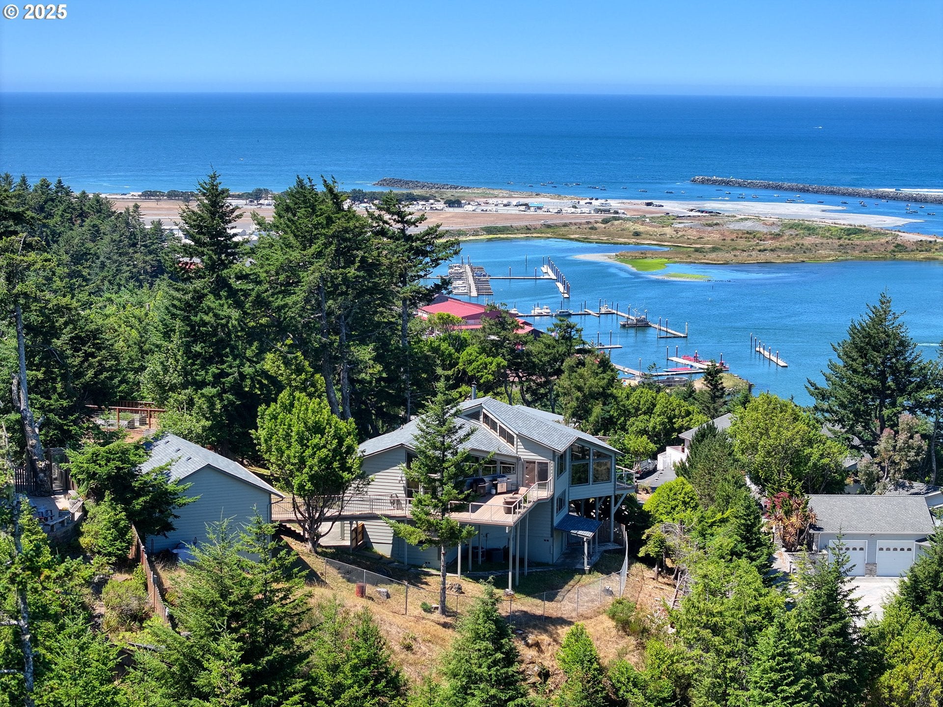 94418 Tom Cat Hill Rd, Gold Beach, OR, 97444, USA, 4 Bedrooms Bedrooms, ,3 BathroomsBathrooms,Residential,Active,94418 Tom Cat Hill Rd,471731857