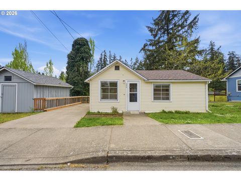 Photo of 308 SW 2nd St, McMinnville, OR 97128 (MLS # 478704174)