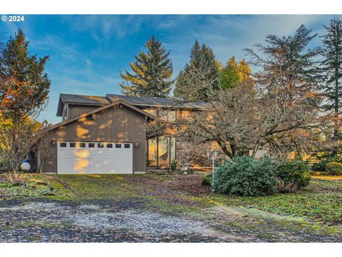 A home in Estacada